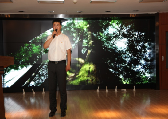 集團公司參加“學憲法講憲法用憲法大力推進法治政府及法治國企建設(shè)”主題演講比賽